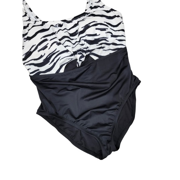NEW Beach Betty Women's One Piece Swimsuit Black White Size Large - Picture 10 of 12